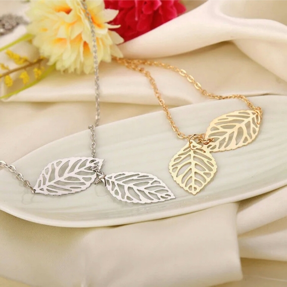 Gold Lasercut Lariate Leaf Choker Necklace Floral Plant Leafs Alloy Necklaces - Picture 10 of 16